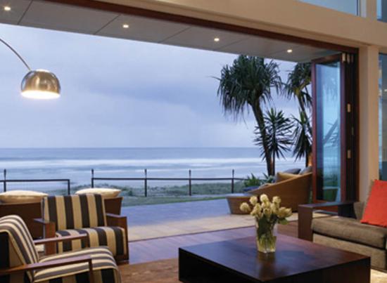 Hurricane impact folding door