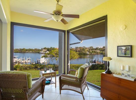 Condo - Tequesta